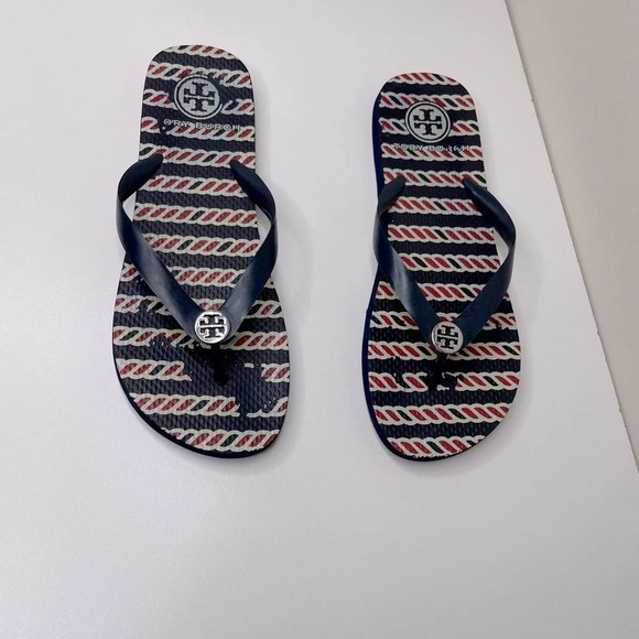 Tory Burch Isidro Flip-Flops beach summertime poolside vacation - Picture 7 of 7